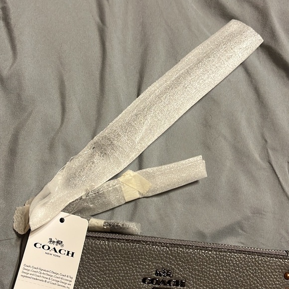 Coach embellished wristlet - Picture 4 of 9